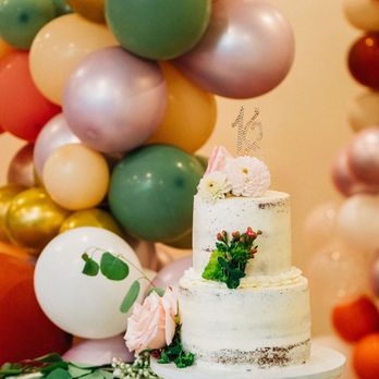 Angelicakes - Naked cake; red velvet flavor - Cupcakes Near Me - San Jose, California