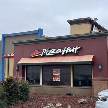 Pizza Hut - Outside - Pizza Near Me - Kingfisher, Oklahoma Pizza Hut - Outside - Pizza Near Me - Kingfisher, Oklahoma
