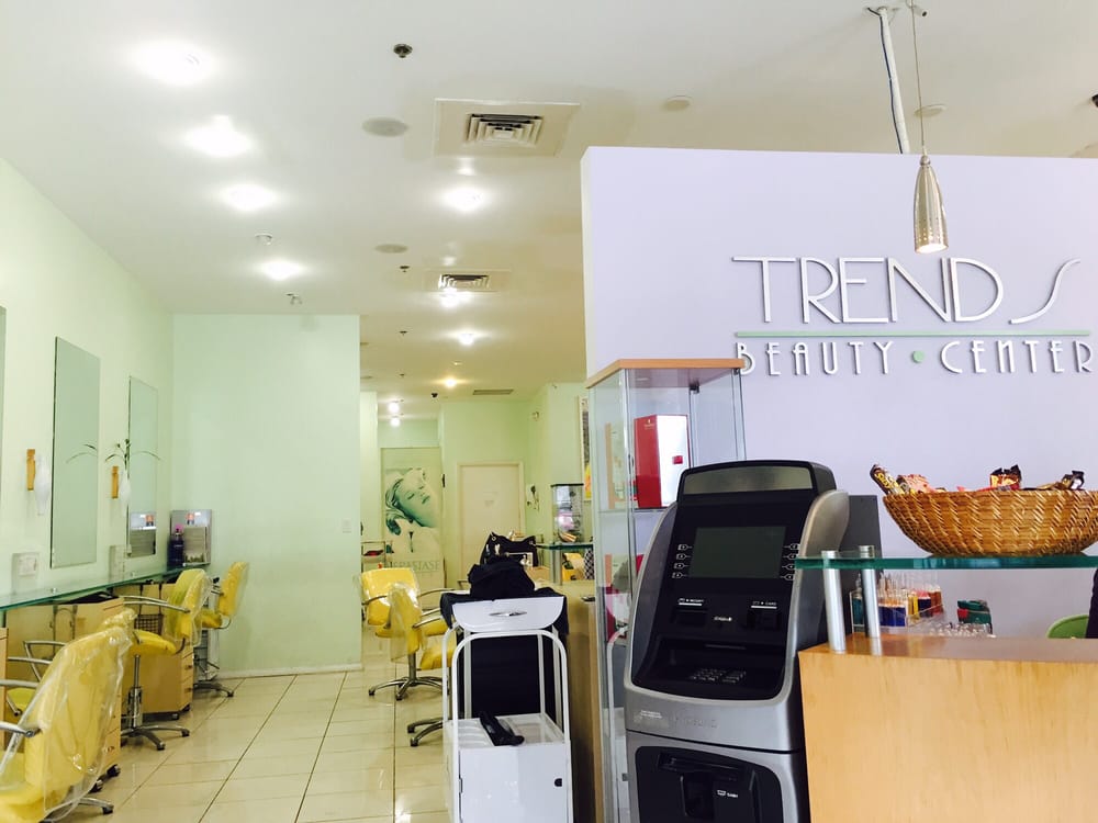 Trends Beauty Center Logo