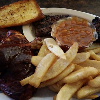 Chris' & Pitt's - Barbeque Near Me - Downey, California
