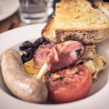 Lawrence - Brunch at Lawrence - Modern European Near Me - Montreal, Quebec