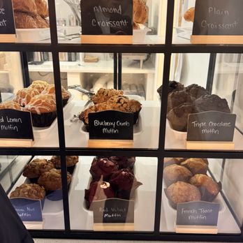 MOTW Coffee & Pastries - Coffee & Tea Near Me - Quincy, Massachusetts