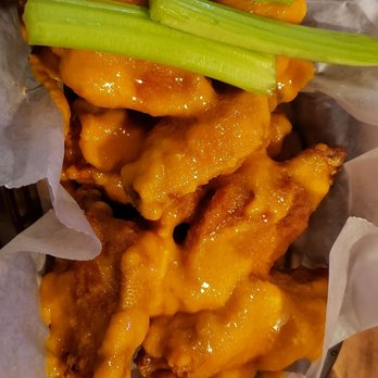 Wings Suds & Spuds - 10 buffalo garlic wings with celery & ranch - Bars Near Me - Moon Township, Pennsylvania Wings Suds & Spuds - 10 buffalo garlic wings with celery & ranch - Bars Near Me - Moon Township, Pennsylvania