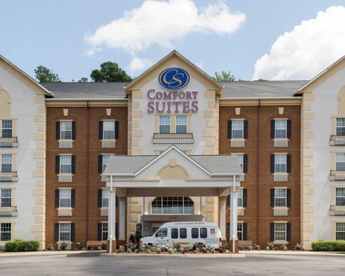 COMFORT SUITES NEWPORT NEWS AIRPORT Updated July 2024 35 Photos