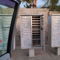 US Post Office - December 2020.. broken in again.. just in time for the holiday