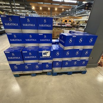 Living Fresh Market - Saratoga Spring Water - Grocery Near Me - Forest Park, Illinois Living Fresh Market - Saratoga Spring Water - Grocery Near Me - Forest Park, Illinois
