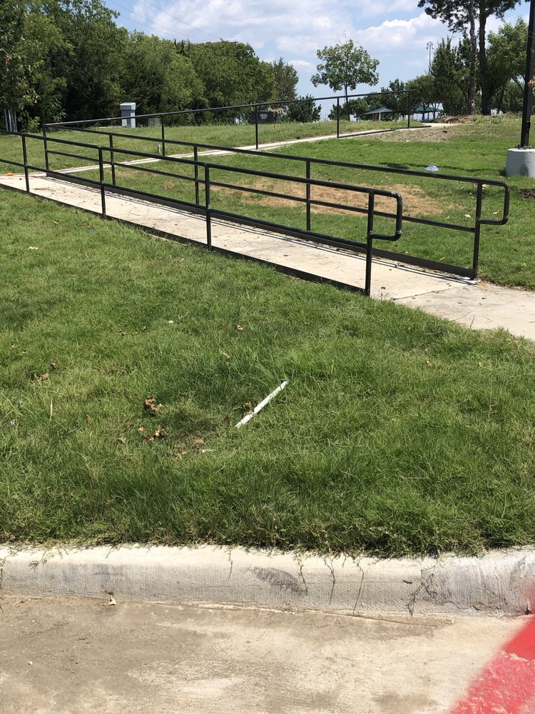 Slide of EverGuard Exteriors