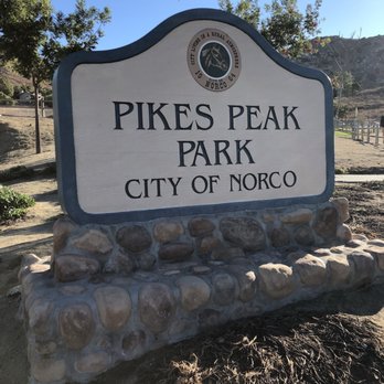 Pumpkin Rock Trail - Park Here. - Hiking Near Me - Norco, California