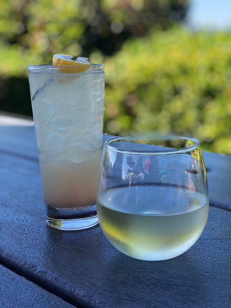 Beaches Restaurant & Bar