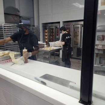 Crumbl - Waugh Chapel - Bakeries Near Me - Gambrills, Maryland Crumbl - Waugh Chapel - Bakeries Near Me - Gambrills, Maryland