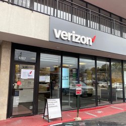 Wireless Matrix, Verizon Wireless Authorized Retailer - Front of store