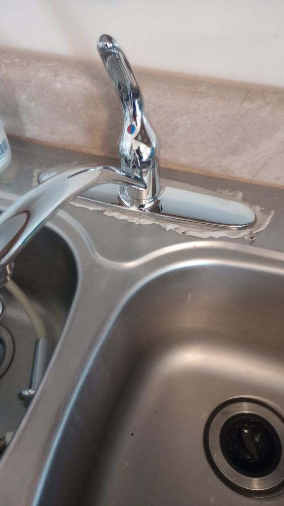 Slide of Mikes Maintenance and More