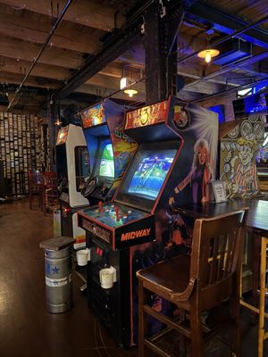 Headquarters Beercade by null