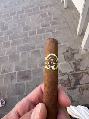 J&J La Casa del Habano Cabo by null