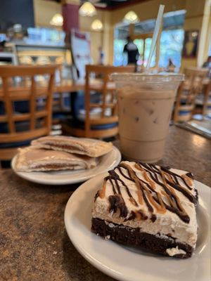Goose Feathers Cafe & Bakery by null