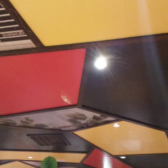 Fatburger - Nifty ceiling. - Fast Food Near Me - Redondo Beach, California