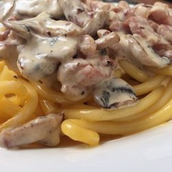 Io e Te - Bucatini, jambon, champignons