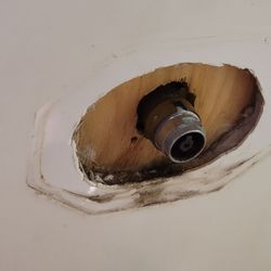 Aaron's Plumbing - Before repairs.
