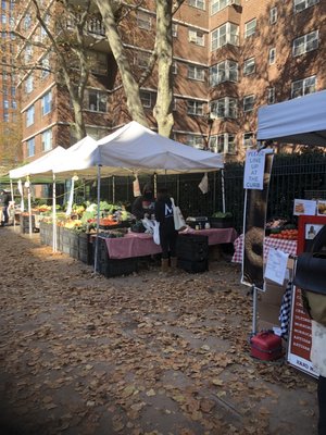 Down to Earth Chelsea Farmers Market by null