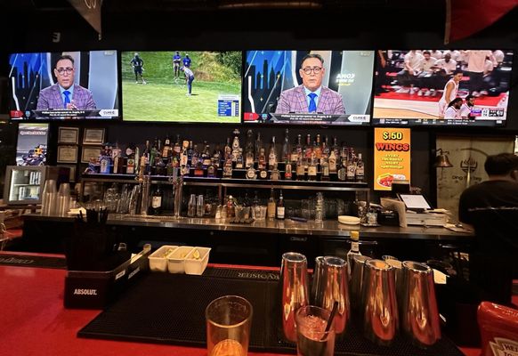 Lion Sports Bar by null