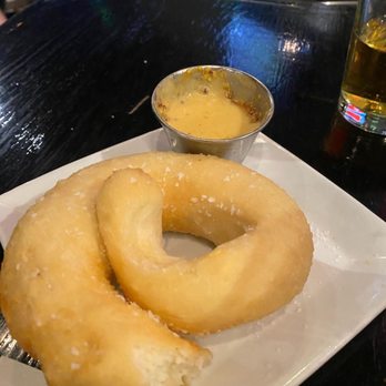 Cascadia Public House - Pretzel and cheese dip - Gastropubs Near Me - Spokane, Washington Cascadia Public House - Pretzel and cheese dip - Gastropubs Near Me - Spokane, Washington