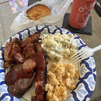 Slick Fork BBQ - Corn Bread, Sausage, tri-tip, ribbs, mac and cheese, potato salad. - Barbeque Near Me - Hughson, California