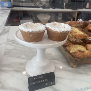 Romi's Bakeshop - Italian cheesecake - Coffee & Tea Near Me - Williston Park, New York Romi's Bakeshop - Italian cheesecake - Coffee & Tea Near Me - Williston Park, New York