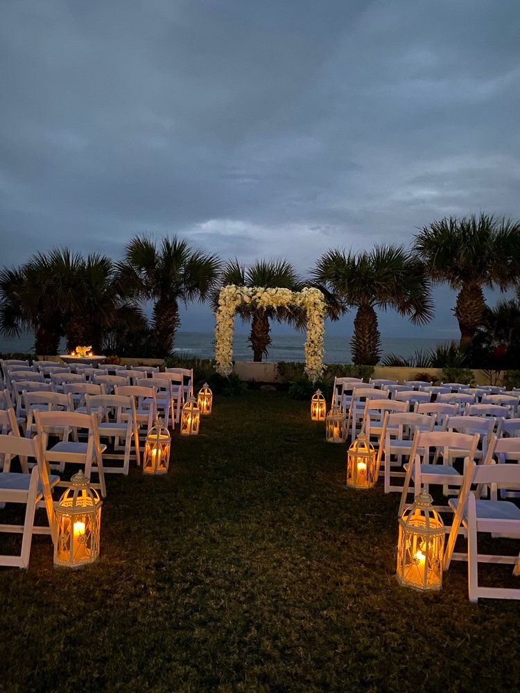 HUTCHINSON’S FLORAL ARTISTRY Updated August 2024 36 Photos 2908