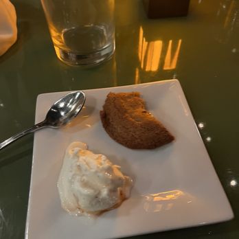 A Stir  - Cookie on a skillet - New American Near Me - Seattle, Washington