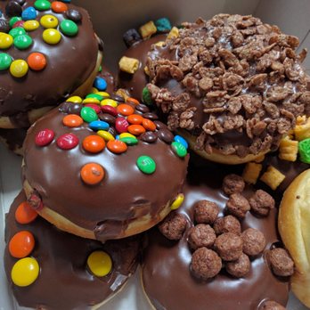 Donut Parlor - Donuts made especially for my bridal shower brunch! - Donuts Near Me - Tempe, Arizona Donut Parlor - Donuts made especially for my bridal shower brunch! - Donuts Near Me - Tempe, Arizona