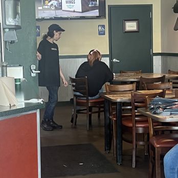 Wingstop - Manager being unprofessional - Chicken Wings Near Me - Newark, New Jersey