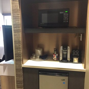 SpringHill Suites by Marriott Springdale Zion National Park - Little kitchen type area with fridge and microwave and coffee maker - Hotels Near Me - Springdale, Utah SpringHill Suites by Marriott Springdale Zion National Park - Little kitchen type area with fridge and microwave and coffee maker - Hotels Near Me - Springdale, Utah