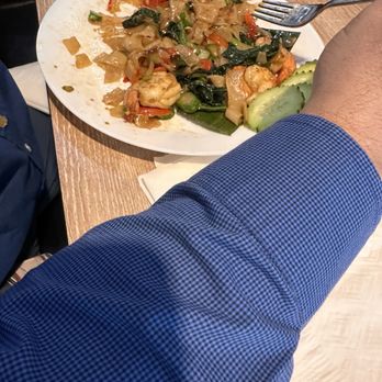 Lao'd District - Drunken noodles and shrimp - Thai Near Me - Houston, Texas