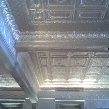 The Hudson House - Detail of ceiling and beams - New American Near Me - Nyack, New York The Hudson House - Detail of ceiling and beams - New American Near Me - Nyack, New York