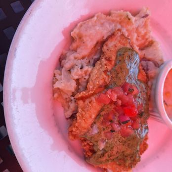 Texas Bistro - Chicken with jalapeño sauce - New American Near Me - New Braunfels, Texas Texas Bistro - Chicken with jalapeño sauce - New American Near Me - New Braunfels, Texas