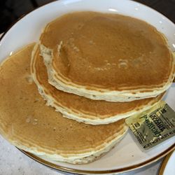 The Golden Pancake House - Pancakes
