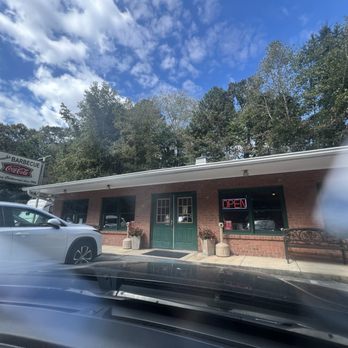 Couch's Barbecue - Couche's BBQ - Barbeque Near Me - Ooltewah, Tennessee Couch's Barbecue - Couche's BBQ - Barbeque Near Me - Ooltewah, Tennessee