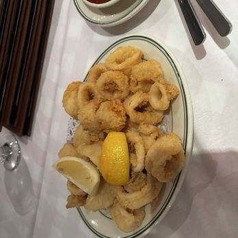Tony's Di Napoli - Calmari fritti - Italian Near Me - New York, New York Tony's Di Napoli - Calmari fritti - Italian Near Me - New York, New York