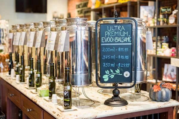 Olive R Twist Olive Oil Co by null