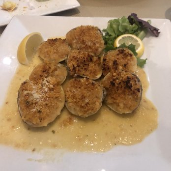 Stella Trattoria & Bar - 8 Pieces Baked Clams Oreganata - Italian Near Me - Blue Point, New York Stella Trattoria & Bar - 8 Pieces Baked Clams Oreganata - Italian Near Me - Blue Point, New York