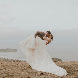 Krauzer Haus - mountaintop pnw elopement photoshoot