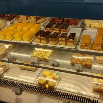 Shirini Sara - Bakeries Near Me - North York, Ontario