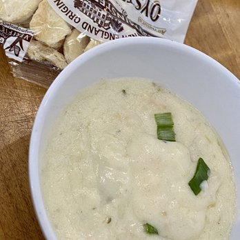 NDMK Fish House - 04.30.23 clam chowder - Sushi Bars Near Me - Avalon, California