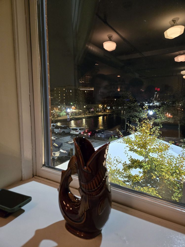 Thames Street Oyster House