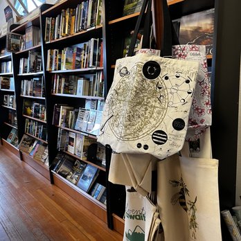 Eagle Harbor Book Company - Bookstores Near Me - Bainbridge Island, Washington Eagle Harbor Book Company - Bookstores Near Me - Bainbridge Island, Washington