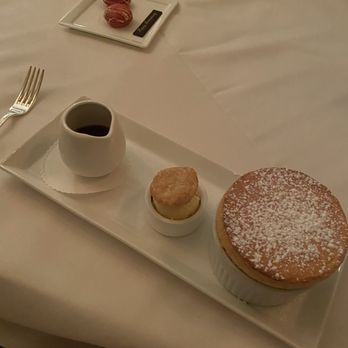 Circa 1886 Restaurant - Peach soufflé - New American Near Me - Charleston, South Carolina