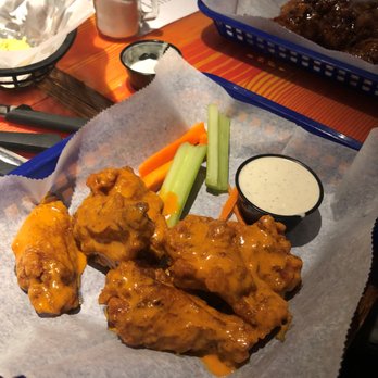 Binga's Wingas - Buffalo - traditional style - American Near Me - Yarmouth, Maine Binga's Wingas - Buffalo - traditional style - American Near Me - Yarmouth, Maine