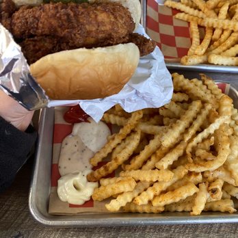 BirdHouse - Chicken sandwich and fries - Chicken Shop Near Me - Page, Arizona