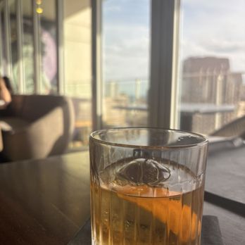 Thompson San Antonio - Riverwalk - Cocktail 2 - Hotels Near Me - San Antonio, Texas