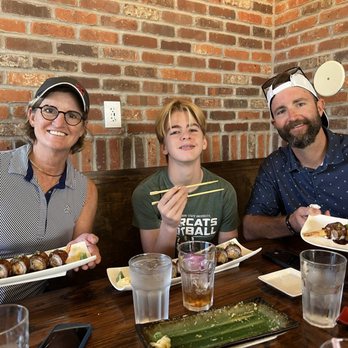 Sushi Boat - Sushi Bars Near Me - Saint Charles, Missouri